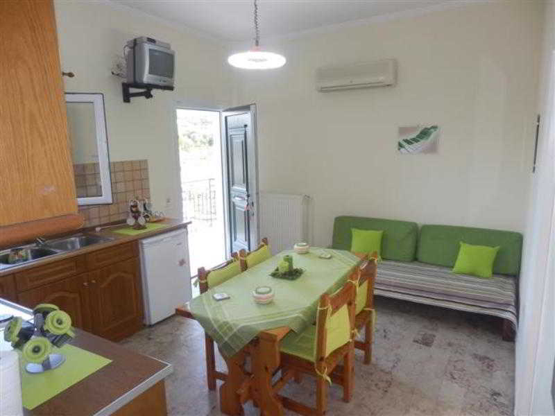 Katerina Pool Apartments Acharavi  Exterior photo