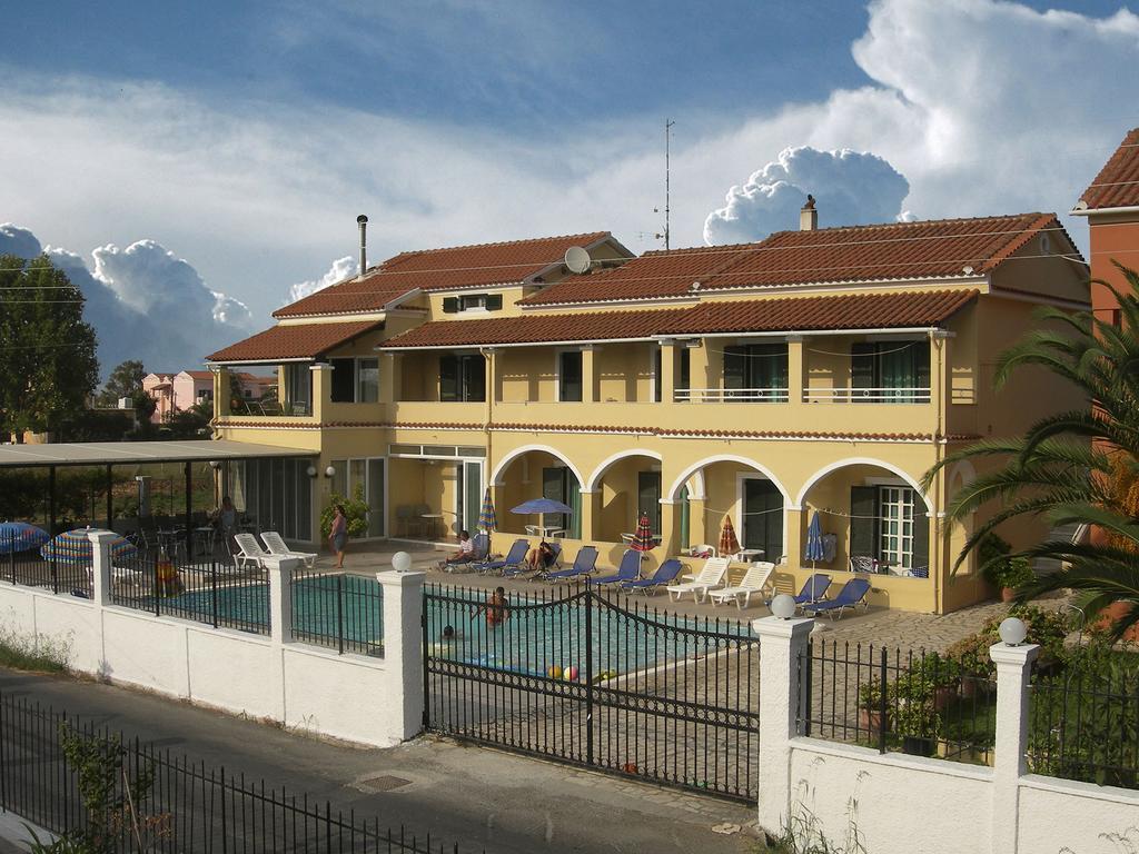Katerina Pool Apartments Acharavi  Exterior photo