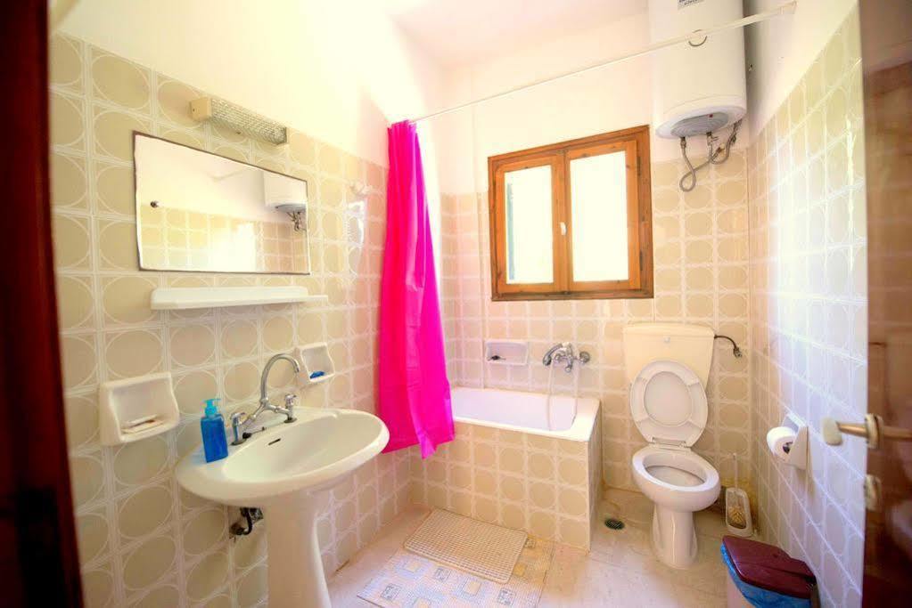 Katerina Pool Apartments Acharavi  Exterior photo