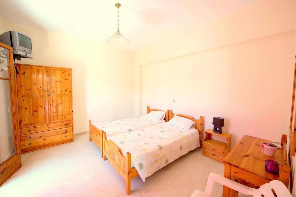 Katerina Pool Apartments Acharavi  Exterior photo
