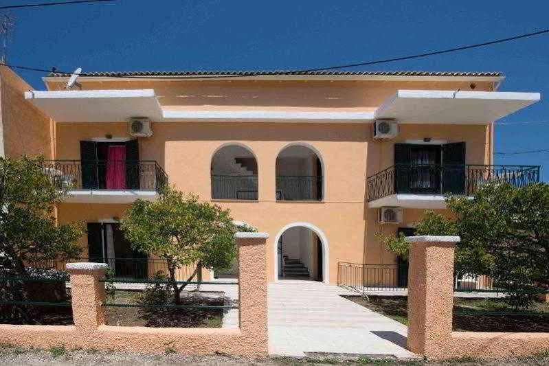 Katerina Pool Apartments Acharavi  Exterior photo